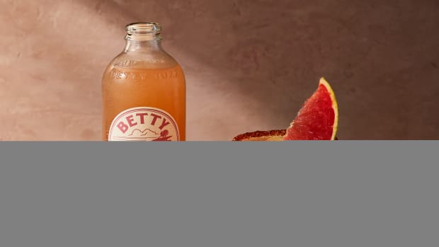HOT & SPICY PALOMA plus bottle_Photo Credit Moriah Sawtelle